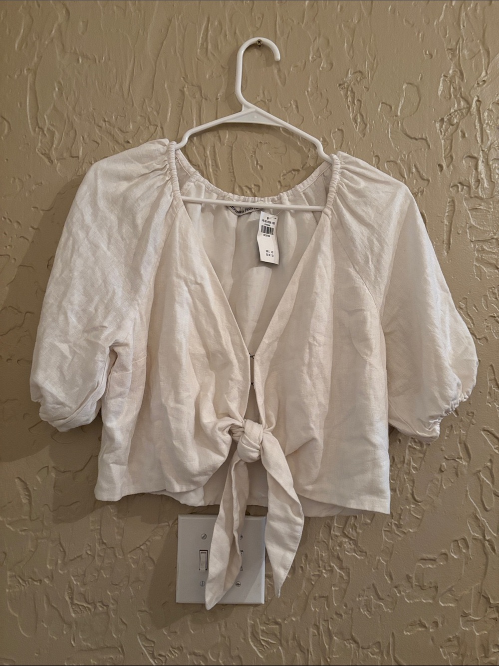 Abercrombie & Fitch Cream Tie-Front Puff Sleeve Blouse - Picture 1 of 6